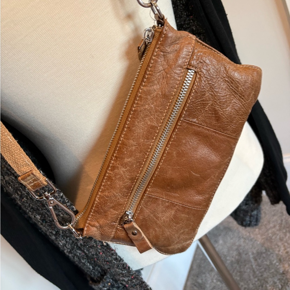 Brown Genuine Leather Crossbody Bag with adjustable shoulder strap. Cross posted - Picture 4 of 9